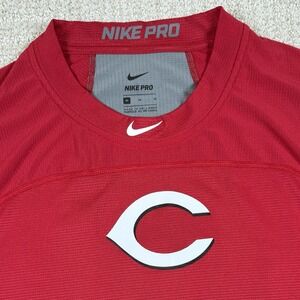 Nike Pro Men's Medium Cincinnati Reds Short Sleeve Training Compression Shirt
